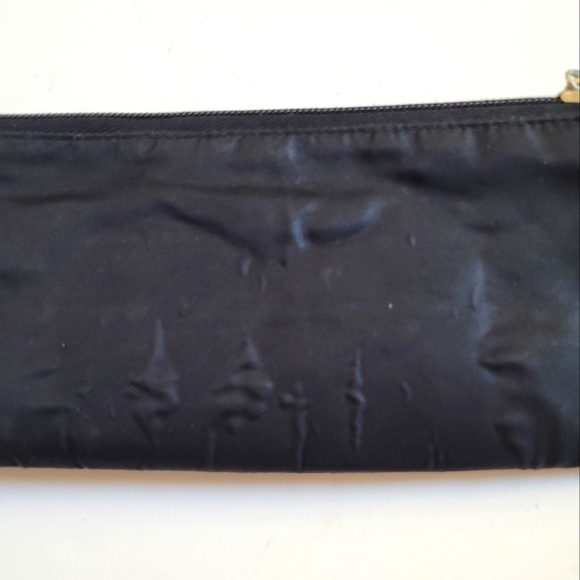 $5 or Free Zipper pouch - Picture 6 of 9